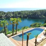 Alfonsa Apartment